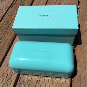 Large sunglasses hard case